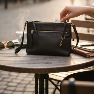 Fossil Black Leather Crossbody Bag Small Minimal Everyday Purse Key Charm